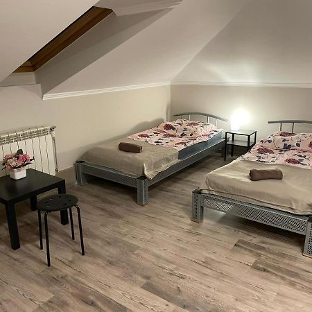 Bar Europa Bed & Breakfast Koscielec Exterior foto